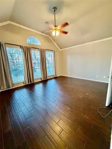 $2,900 | 2010 Marie Weldon Lane, Arlington, TX 76001