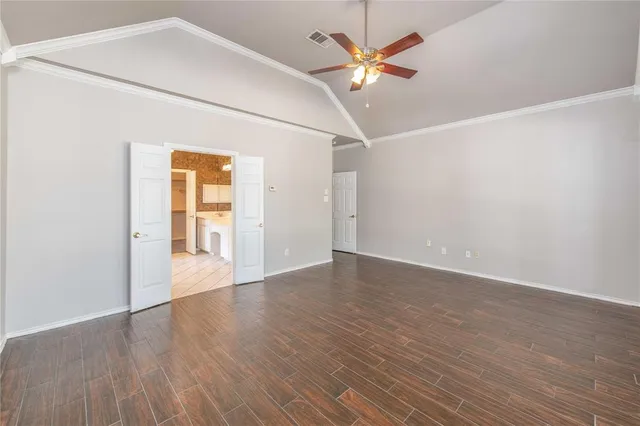 $2,900 | 2010 Marie Weldon Lane, Arlington, TX 76001