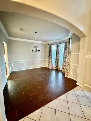 $2,900 | 2010 Marie Weldon Lane, Arlington, TX 76001