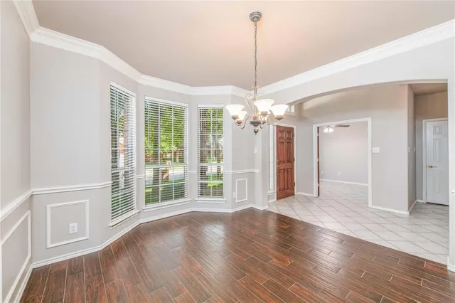 $2,900 | 2010 Marie Weldon Lane, Arlington, TX 76001