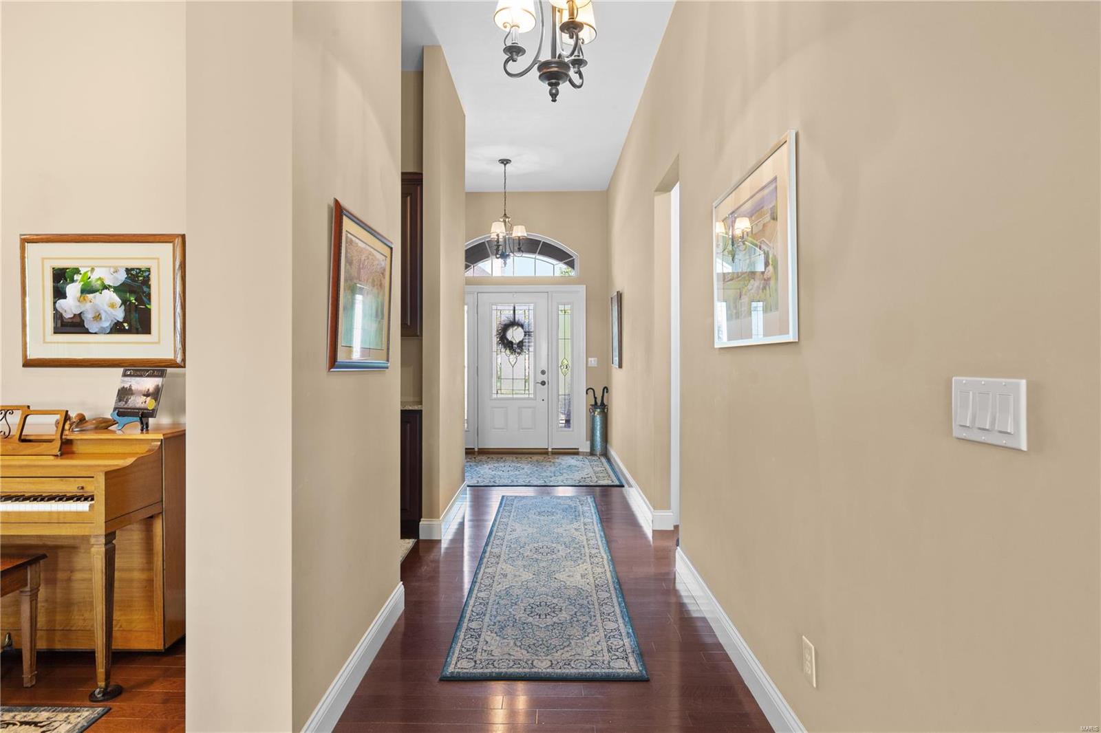 402 Maple Rise Path Chesterfield, MO 63005 - Photo 6 of 40 Gallery Image 6