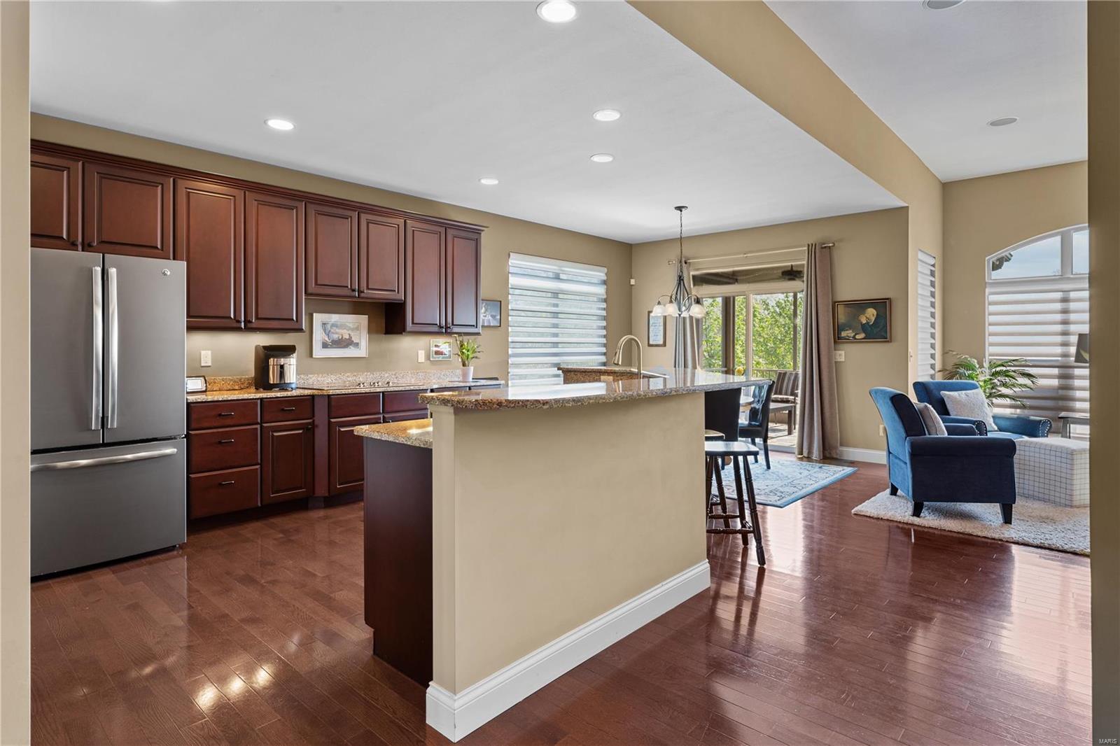 402 Maple Rise Path Chesterfield, MO 63005 - Photo 10 of 40 Gallery Image 10