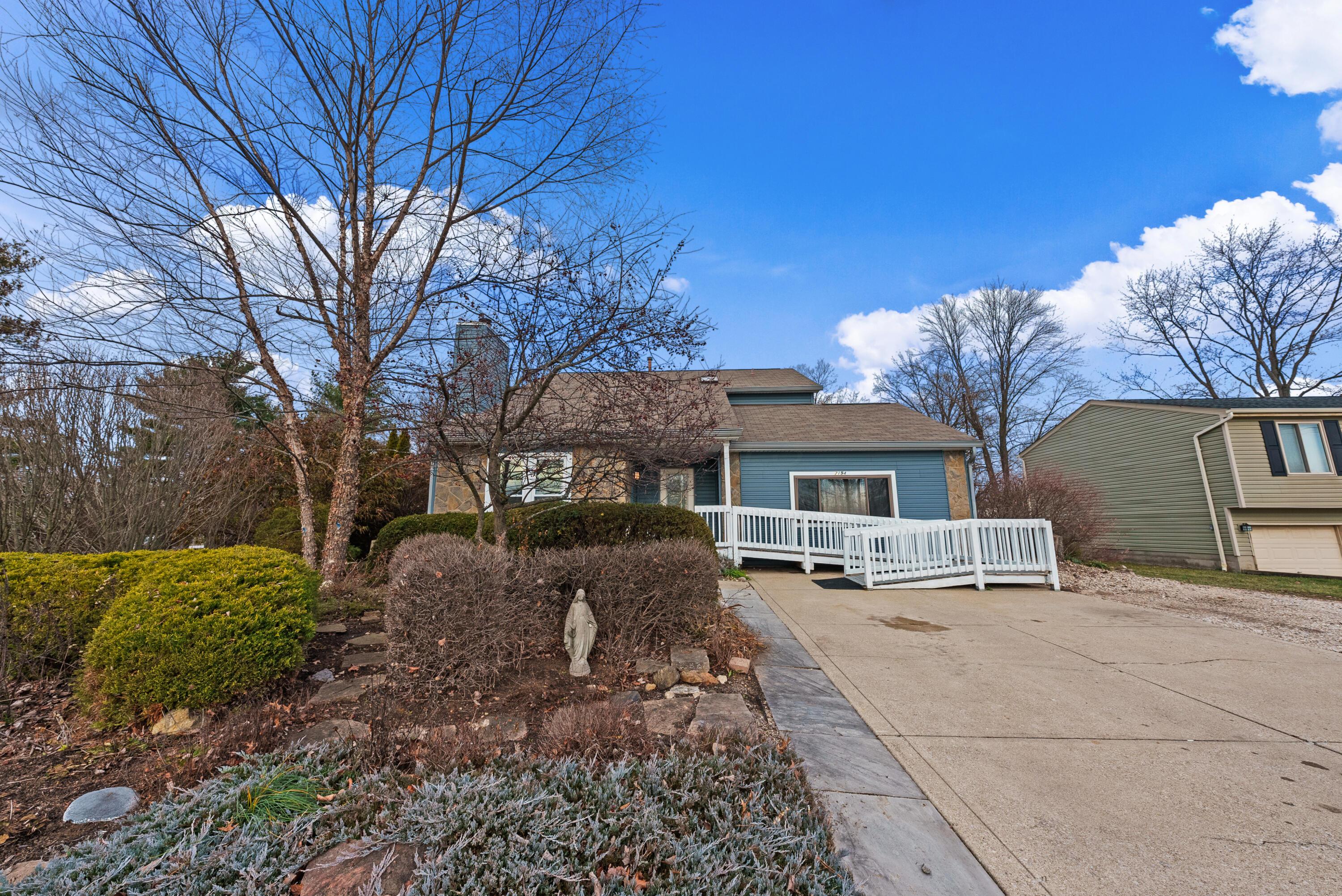 7194 Rodebaugh Road Reynoldsburg, OH 43068 - Photo 1 of 44 DSC07343