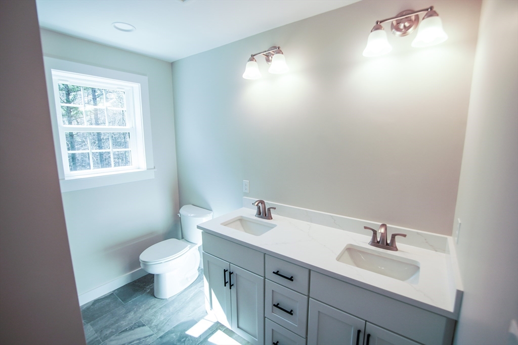 86 Howland Road Lakeville, MA 02347 - Photo 21 of 41 Gallery Image 21