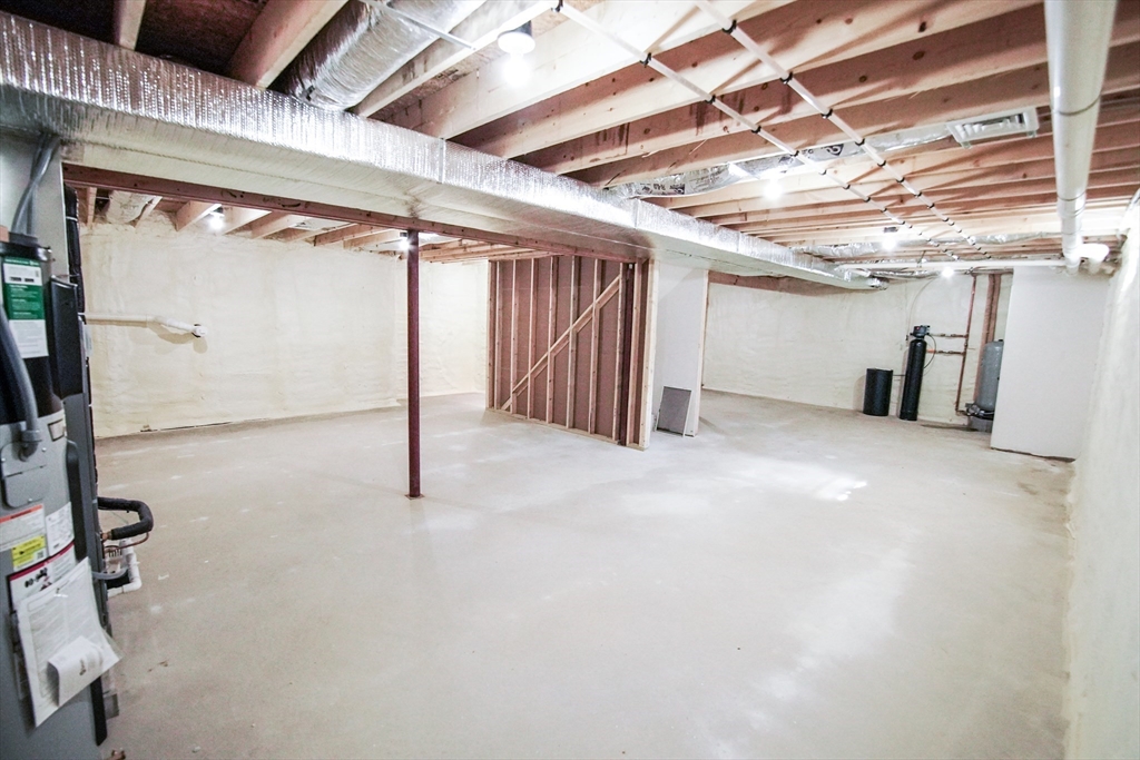 86 Howland Road Lakeville, MA 02347 - Photo 27 of 41 Gallery Image 27