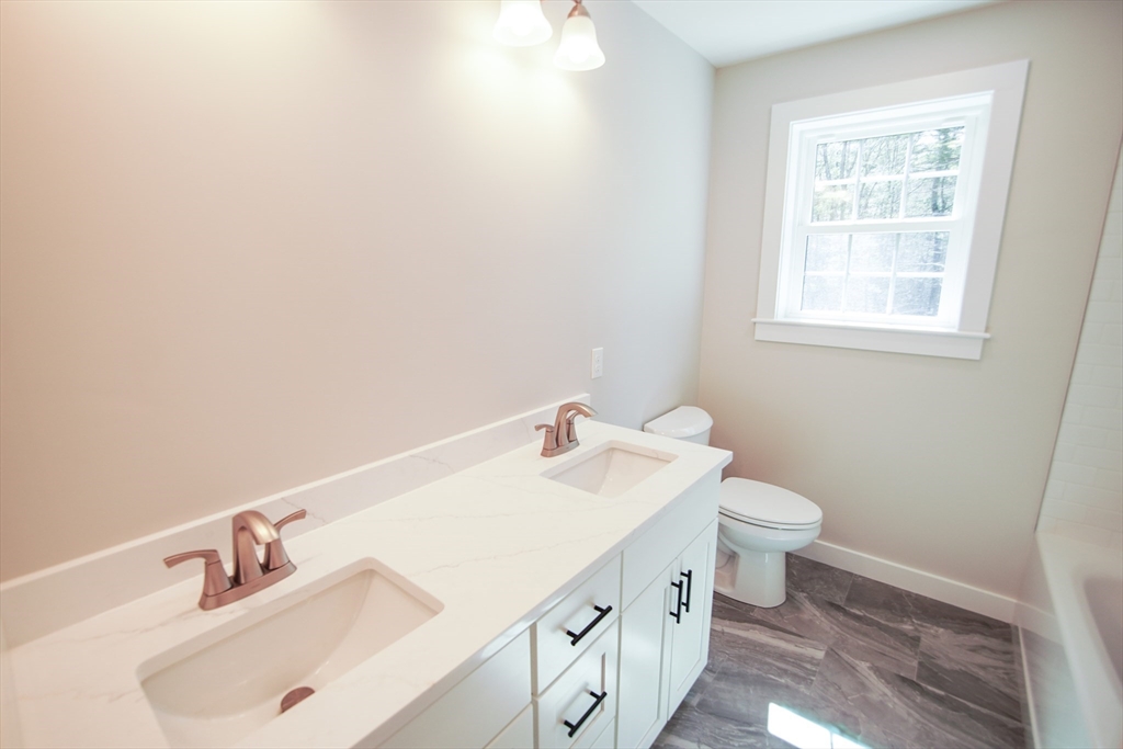 86 Howland Road Lakeville, MA 02347 - Photo 30 of 41 Gallery Image 30