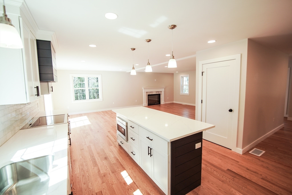 86 Howland Road Lakeville, MA 02347 - Photo 6 of 41 Gallery Image 6