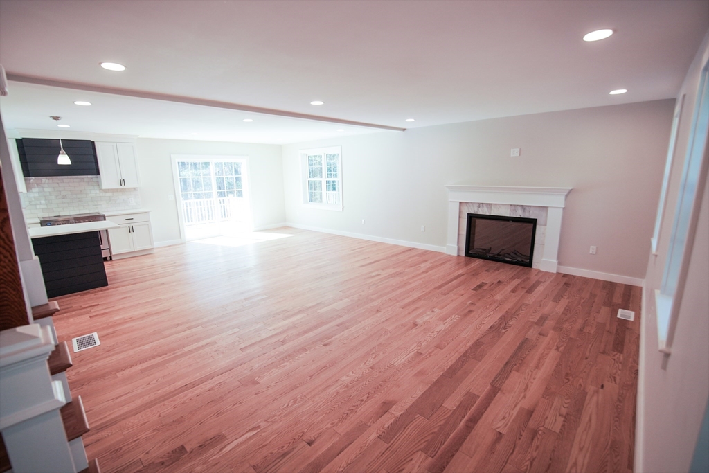 86 Howland Road Lakeville, MA 02347 - Photo 7 of 41 Gallery Image 7