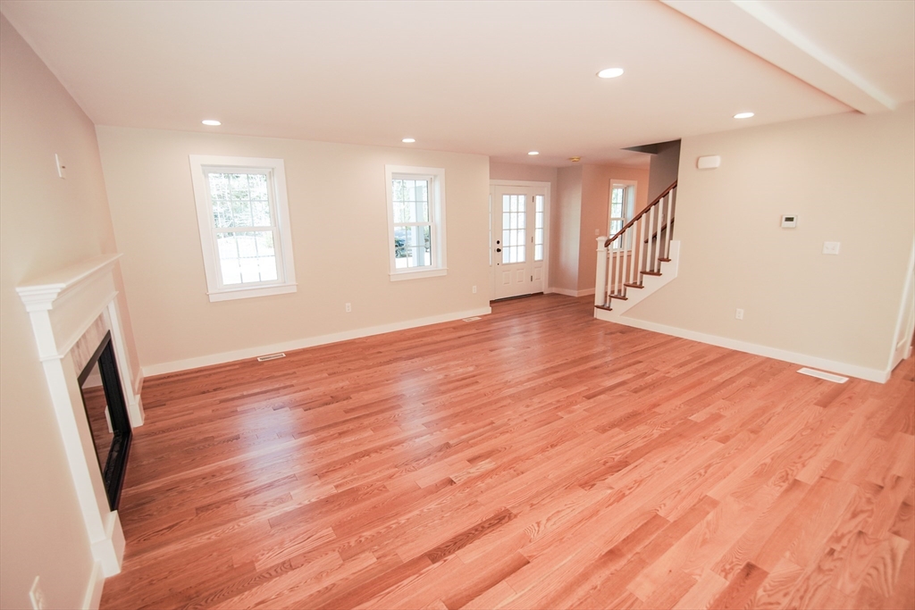 86 Howland Road Lakeville, MA 02347 - Photo 10 of 41 Gallery Image 10