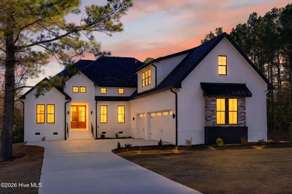 $1,050,000 | 700 Bertram Court, Hampstead, NC 28443