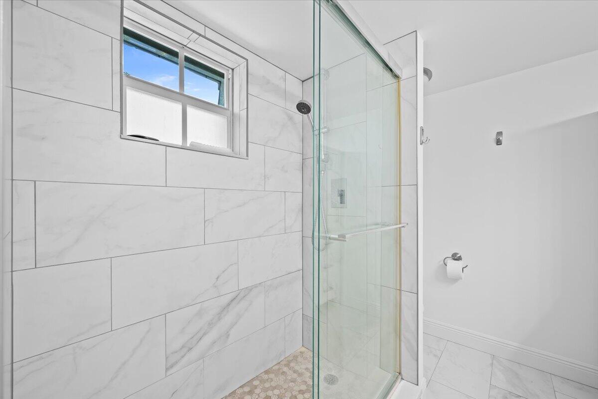 1205 Sandy Lane, Unit 249 Riviera Beach, FL 33404 - Photo 19 of 33 19-LUX_5662 - Copy