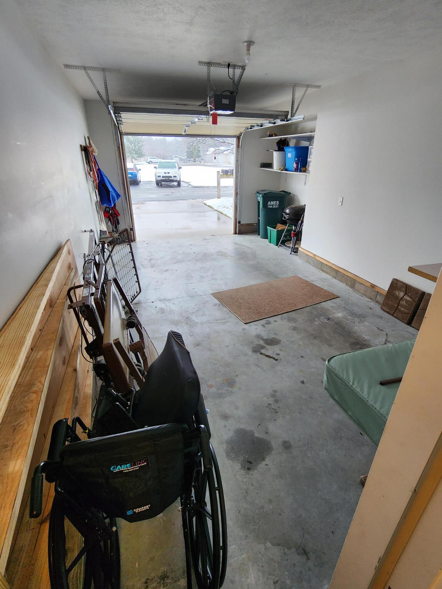 1295 North Whitehall Road, Unit 23 Muskegon, MI 49445 - Photo 29 of 35 Garage