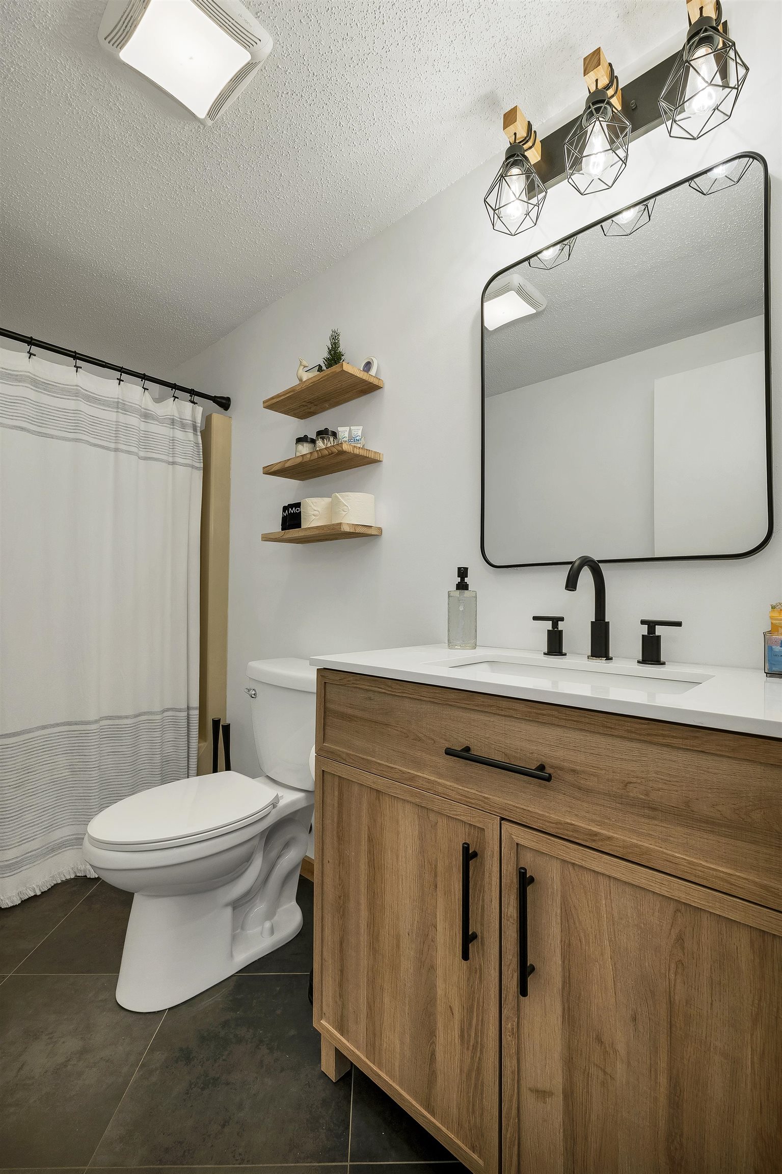 4 Mountain View Road, Unit 4L Intervale, NH 03845 - Photo 45 of 60 Gallery Image 45