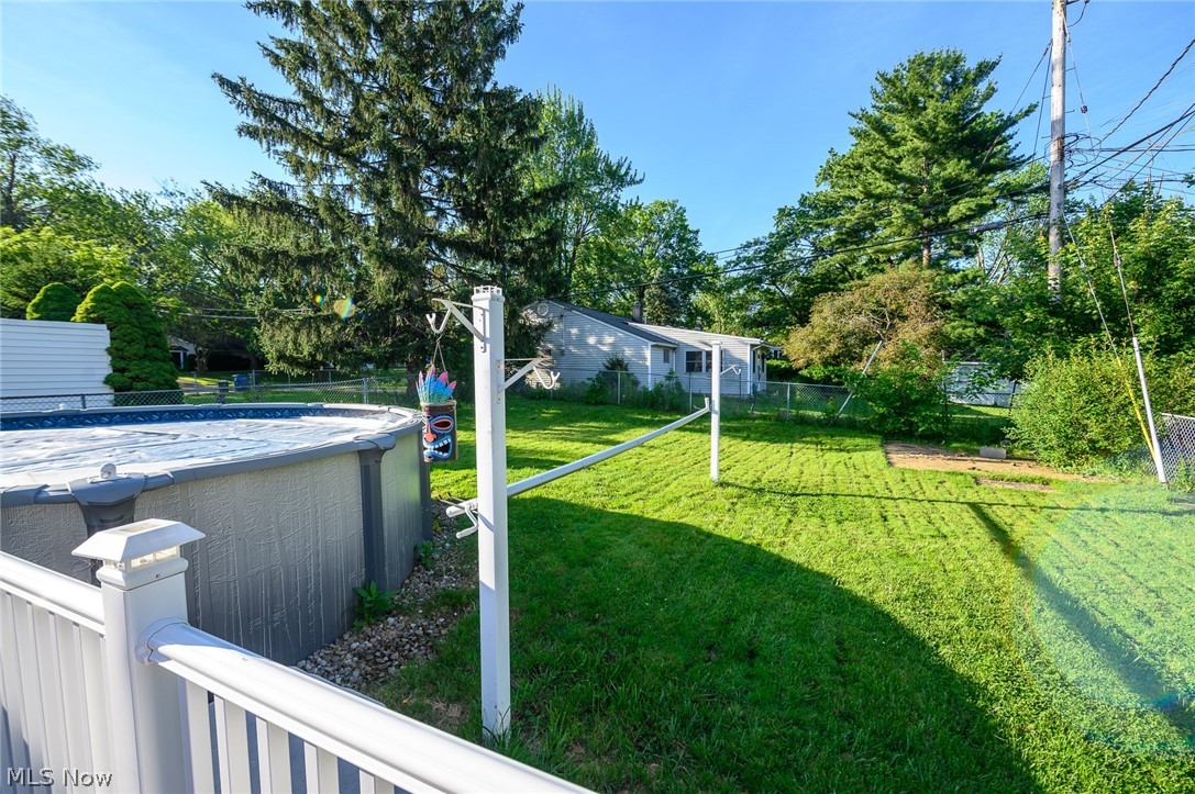 11247 Snow Road Parma Heights, OH 44130 - Photo 33 of 35