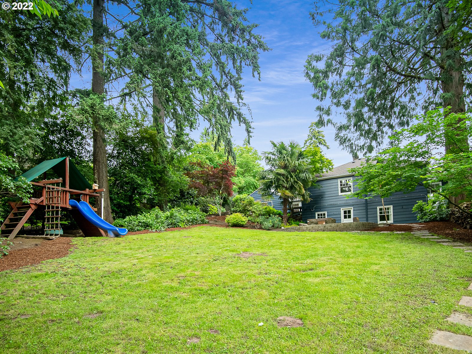 3085 Southwest Ridgewood Avenue Portland, OR 97225 - Photo 29 of 29 Gallery Image 29