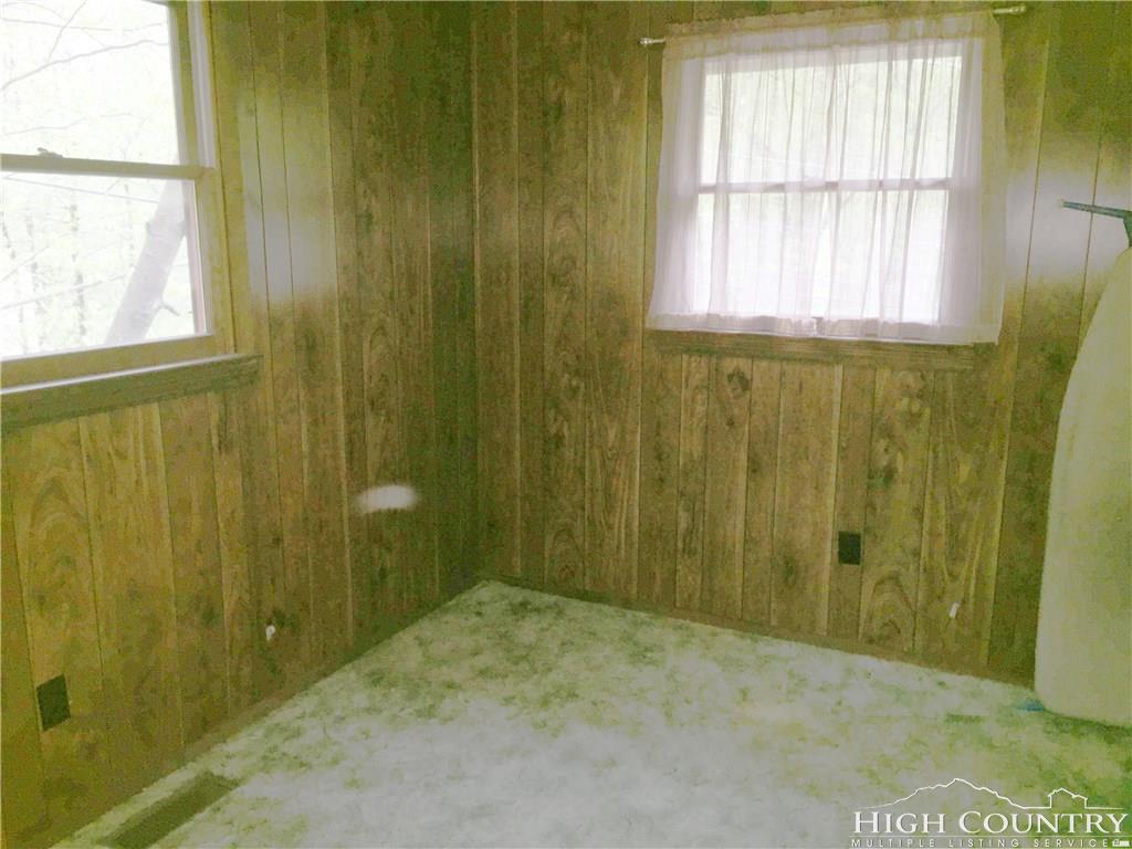 102 Shagbark Road Beech Mountain, NC 28604 - Photo 15 of 17 Gallery Image 15