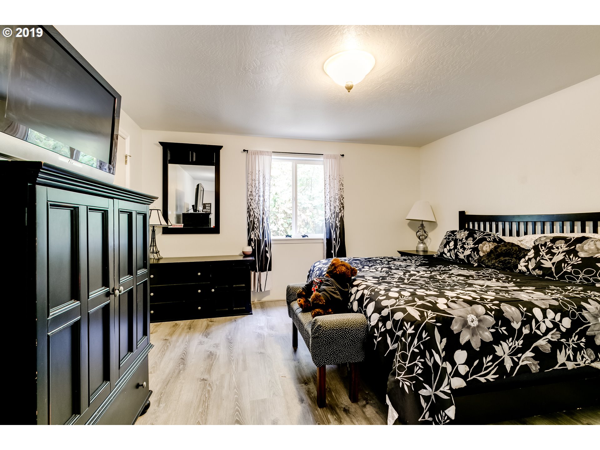 1220 South 69th Place Springfield, OR 97478 - Photo 14 of 25 Gallery Image 14