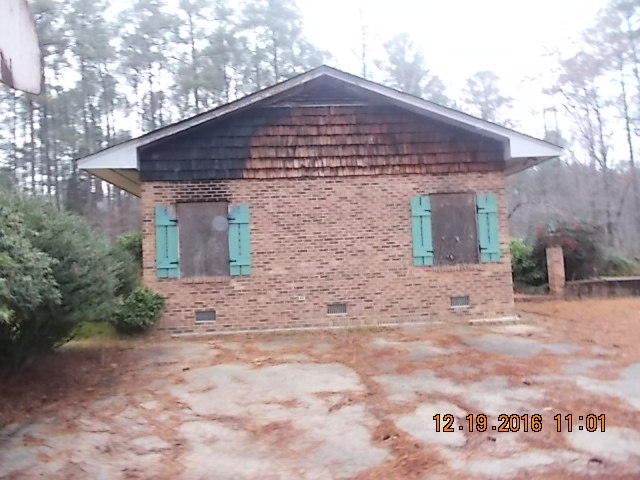 521 Peppermill Road Sanford, NC 27332 - Photo 2 of 5 DSCN6647