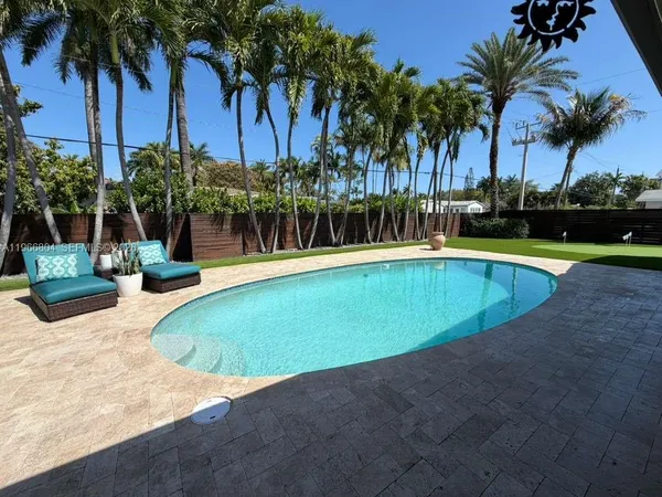 $8,252 | 1201 Washington Street, Hollywood, FL 33019