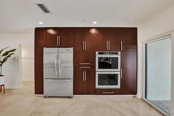 $8,252 | 1201 Washington Street, Hollywood, FL 33019