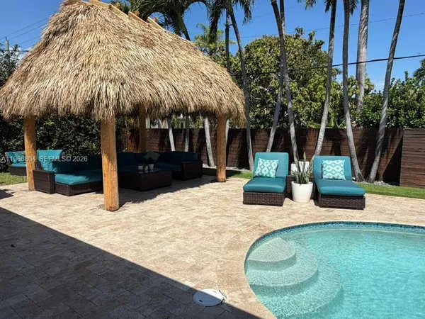 $8,252 | 1201 Washington Street, Hollywood, FL 33019