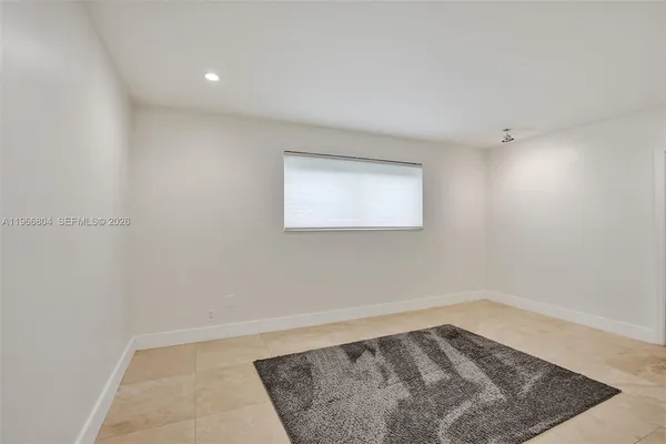 $8,252 | 1201 Washington Street, Hollywood, FL 33019