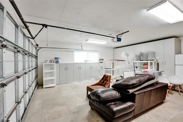 $8,252 | 1201 Washington Street, Hollywood, FL 33019