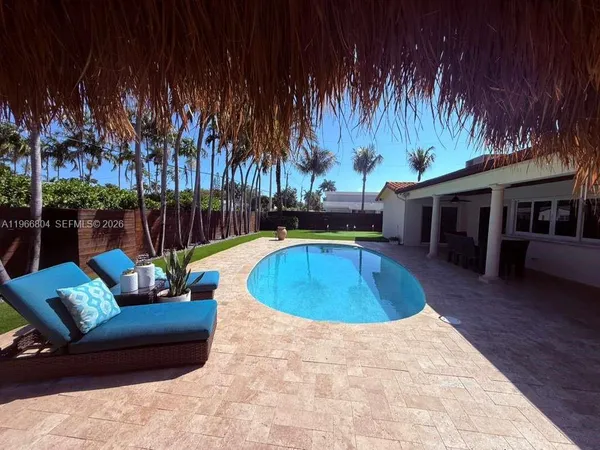 $8,252 | 1201 Washington Street, Hollywood, FL 33019