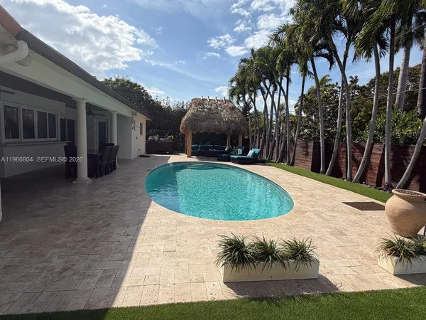 $8,252 | 1201 Washington Street, Hollywood, FL 33019