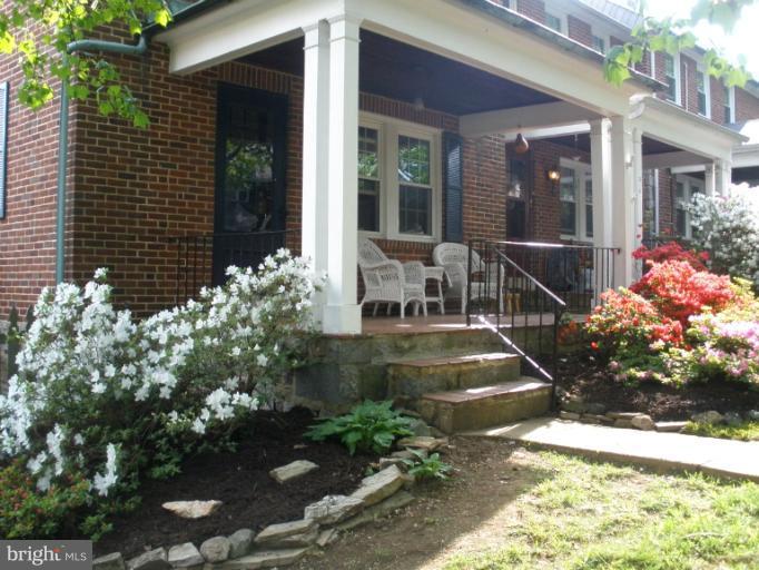 321 Dunkirk Road Baltimore, MD 21212 - Photo 11 of 30 a front view of a house