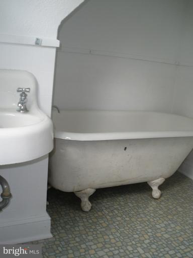 321 Dunkirk Road Baltimore, MD 21212 - Photo 6 of 30 a close up of a sink
