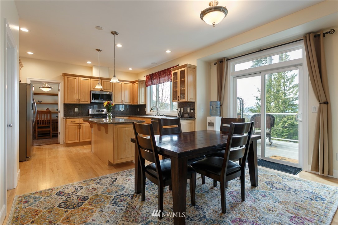 2006 40th Street Bellingham, WA 98229 - Photo 12 of 35 Gallery Image 12