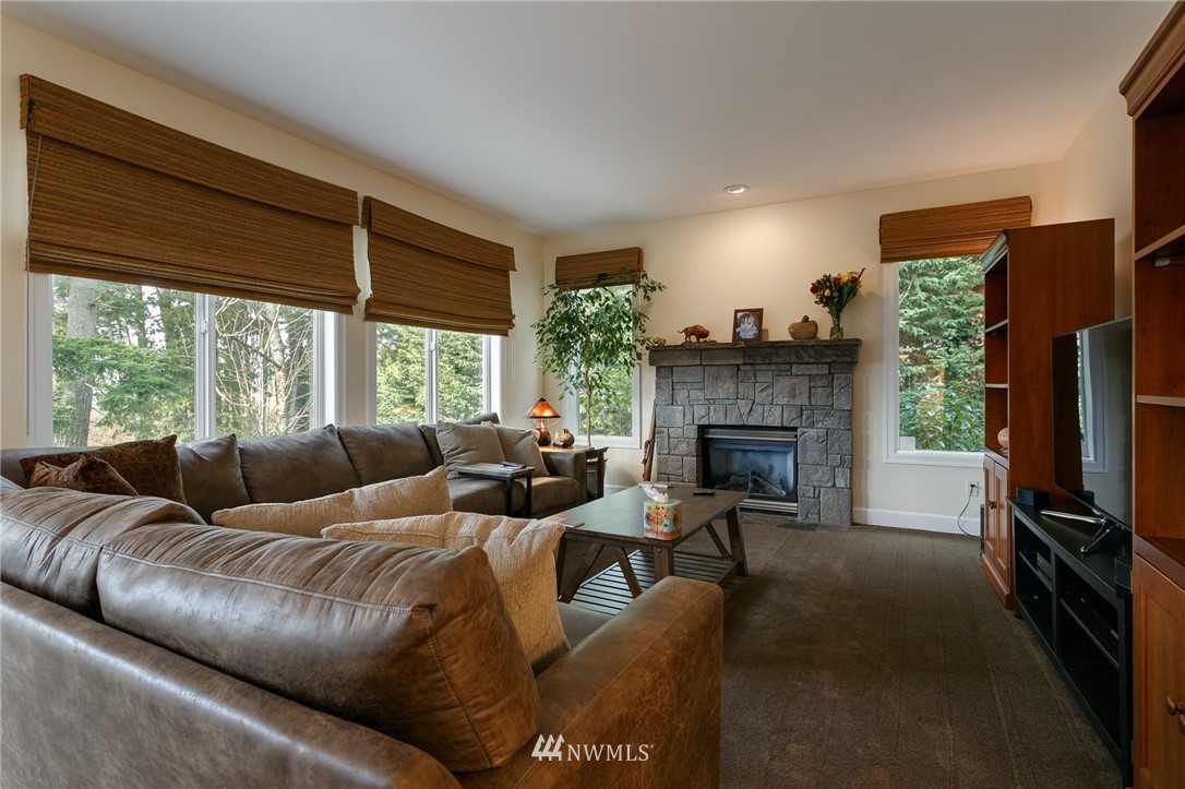 2006 40th Street Bellingham, WA 98229 - Photo 15 of 35 Gallery Image 15