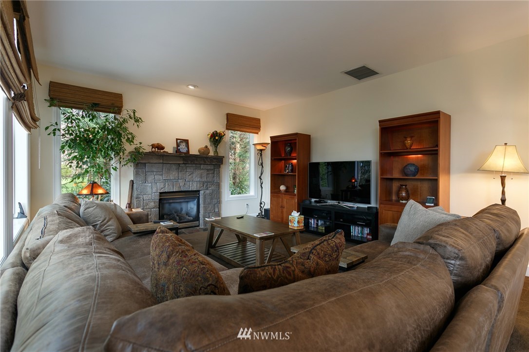 2006 40th Street Bellingham, WA 98229 - Photo 16 of 35 Gallery Image 16