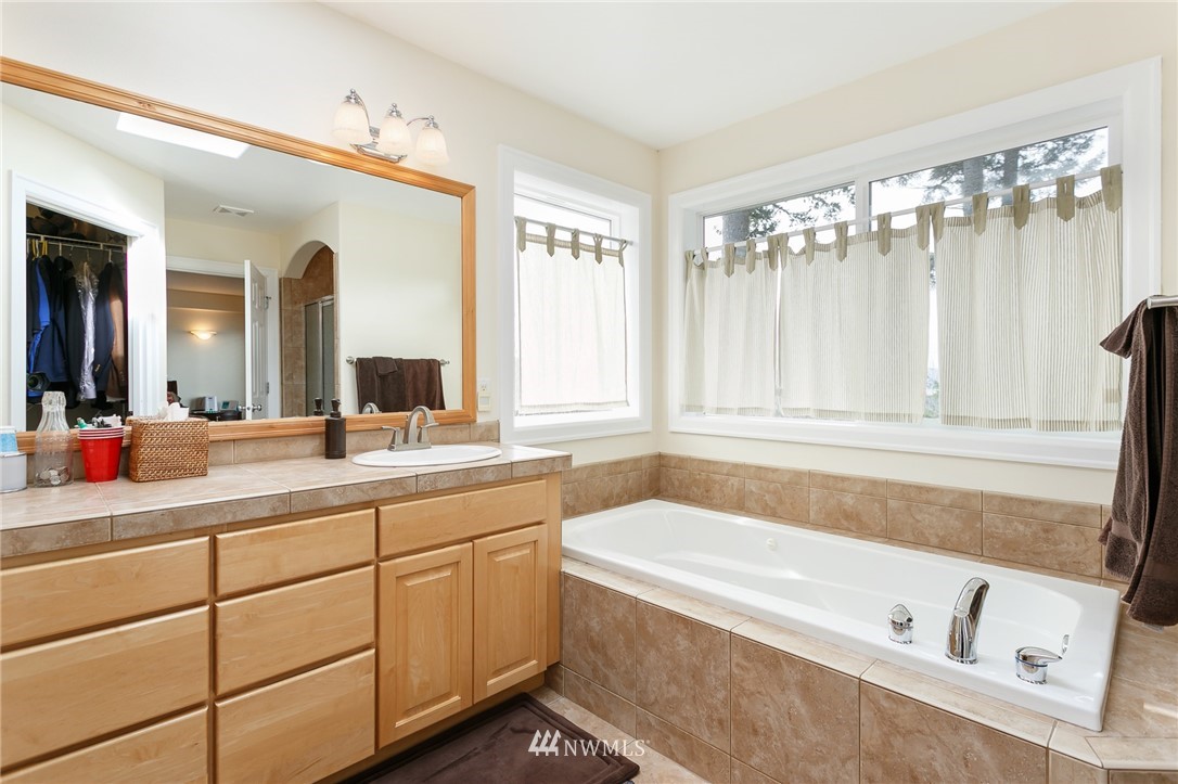 2006 40th Street Bellingham, WA 98229 - Photo 28 of 35 Gallery Image 28