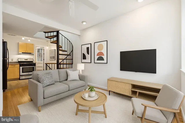 $270,000 | 213 Grindall Street, Baltimore, MD 21230