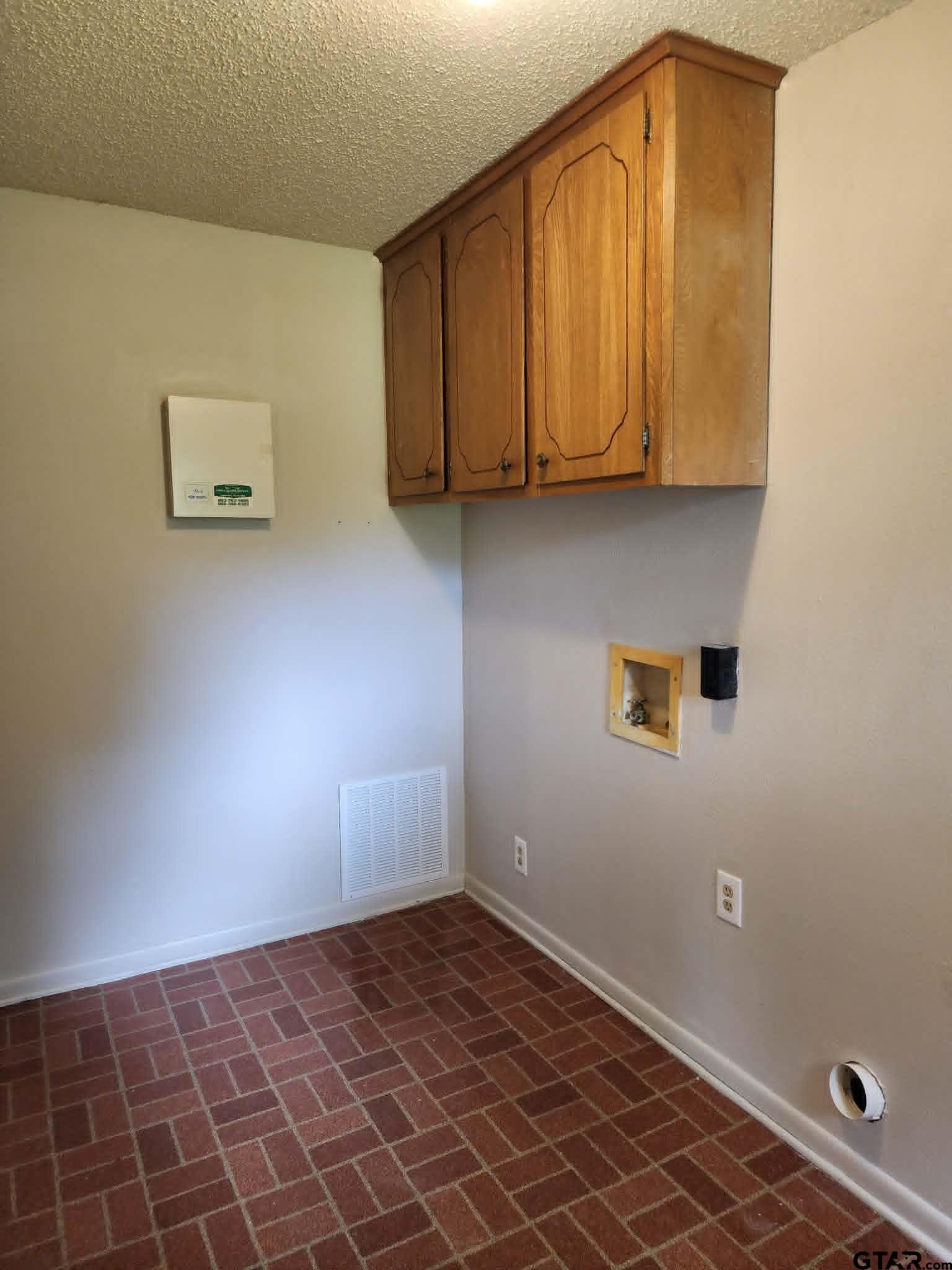 1308 Fairhaven Street Longview, TX 75605 - Photo 17 of 37