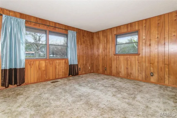 $1,250,000 | 15556 Slab Spring Drive, Licking, MO 65542