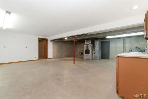 $1,250,000 | 15556 Slab Spring Drive, Licking, MO 65542