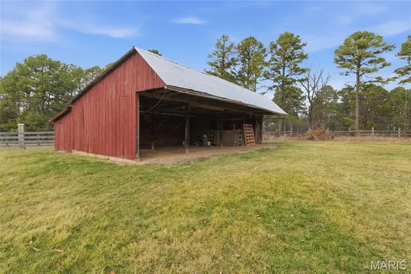 $1,250,000 | 15556 Slab Spring Drive, Licking, MO 65542