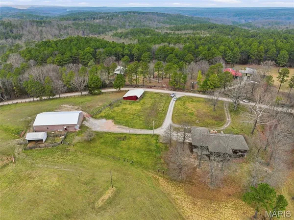 $1,250,000 | 15556 Slab Spring Drive, Licking, MO 65542