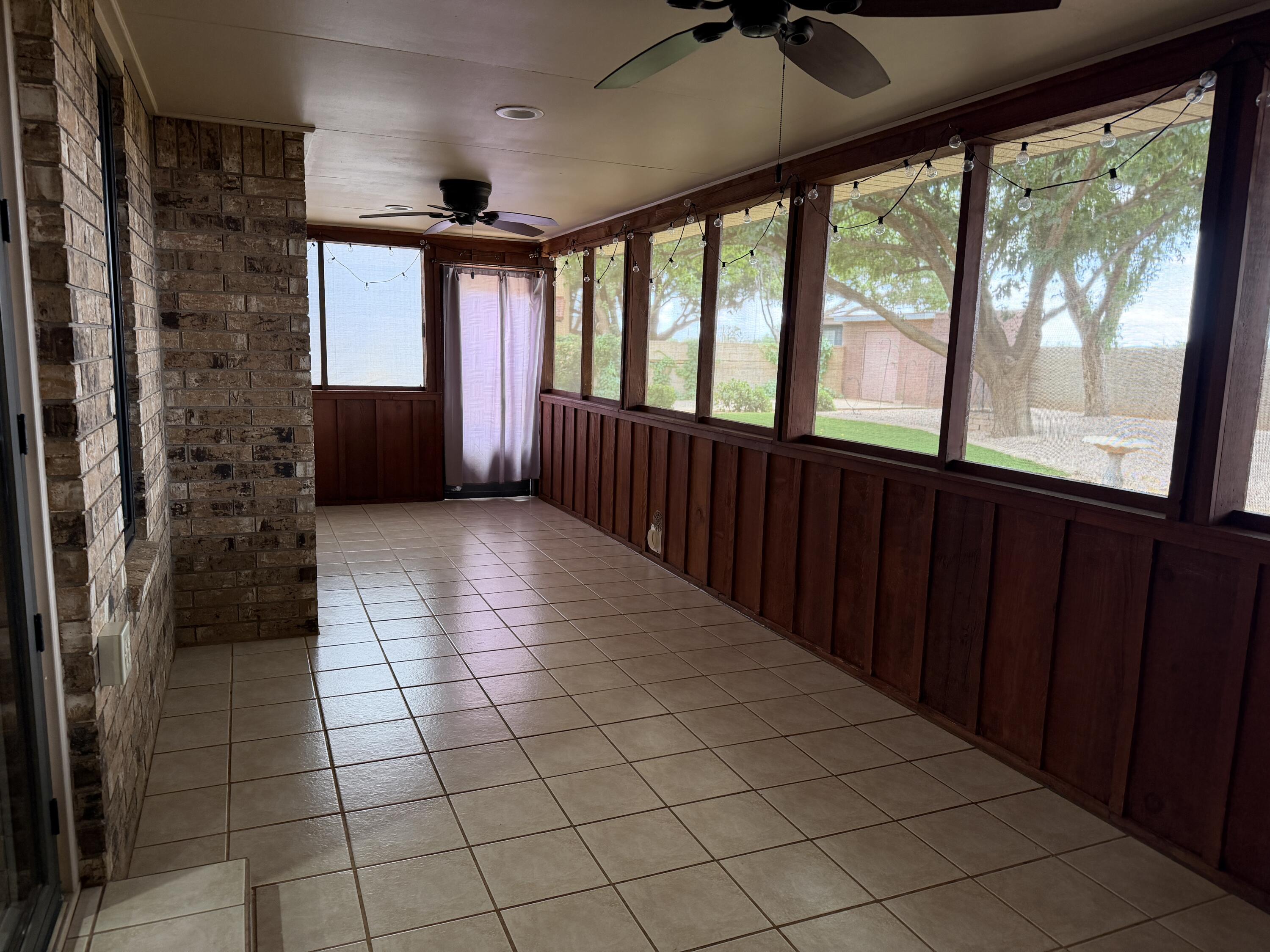 1603 South 8th Street Lamesa, TX 79331 - Photo 27 of 39 a view of hallway with windows