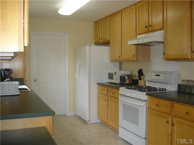 577 Ennis Road Benson, NC 27504 - Photo 9 of 23 Photo 9