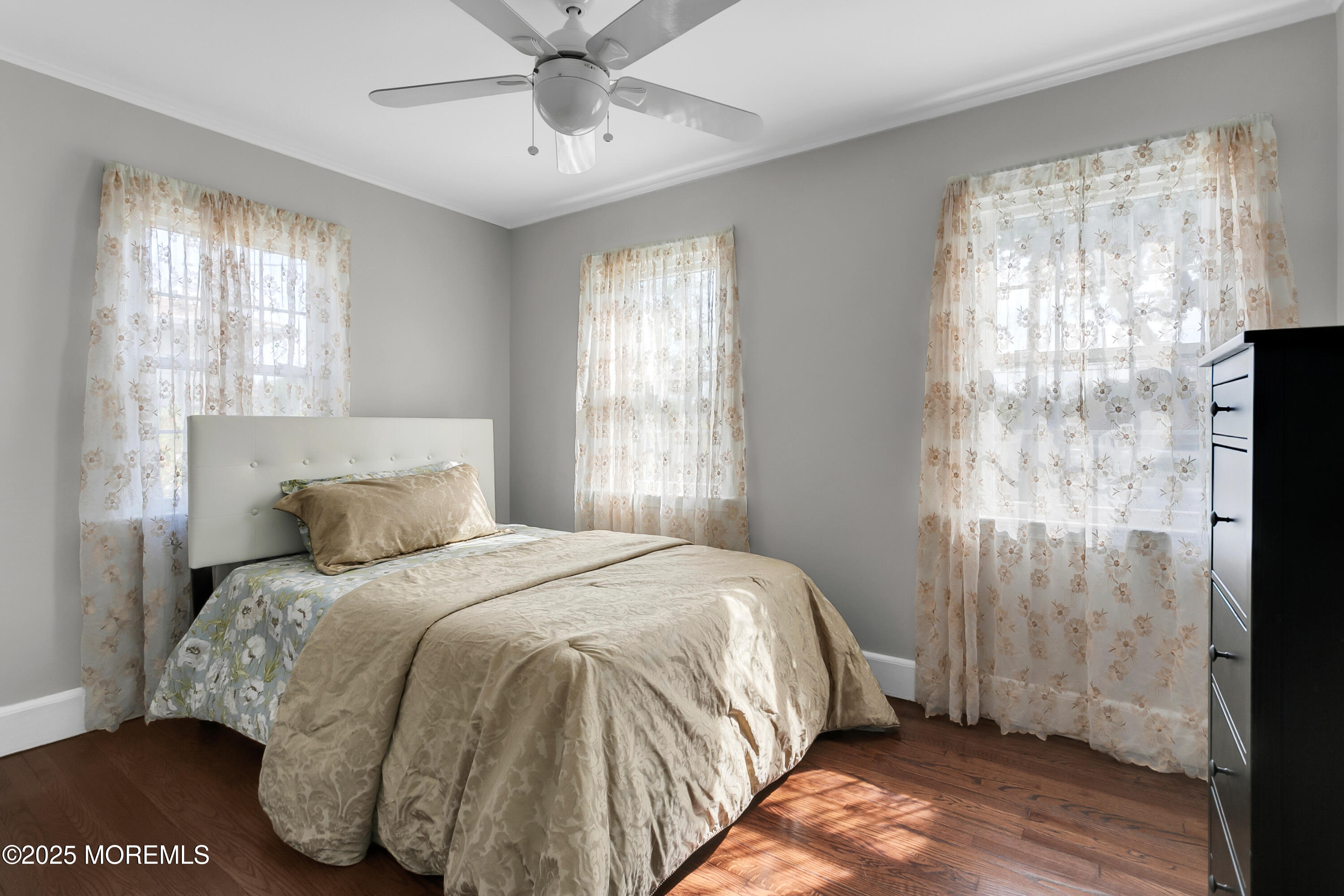 98 Tindall Road Middletown, NJ 07748 - Photo 19 of 49 98 Tindall Rd Middletown-print-006-004-4