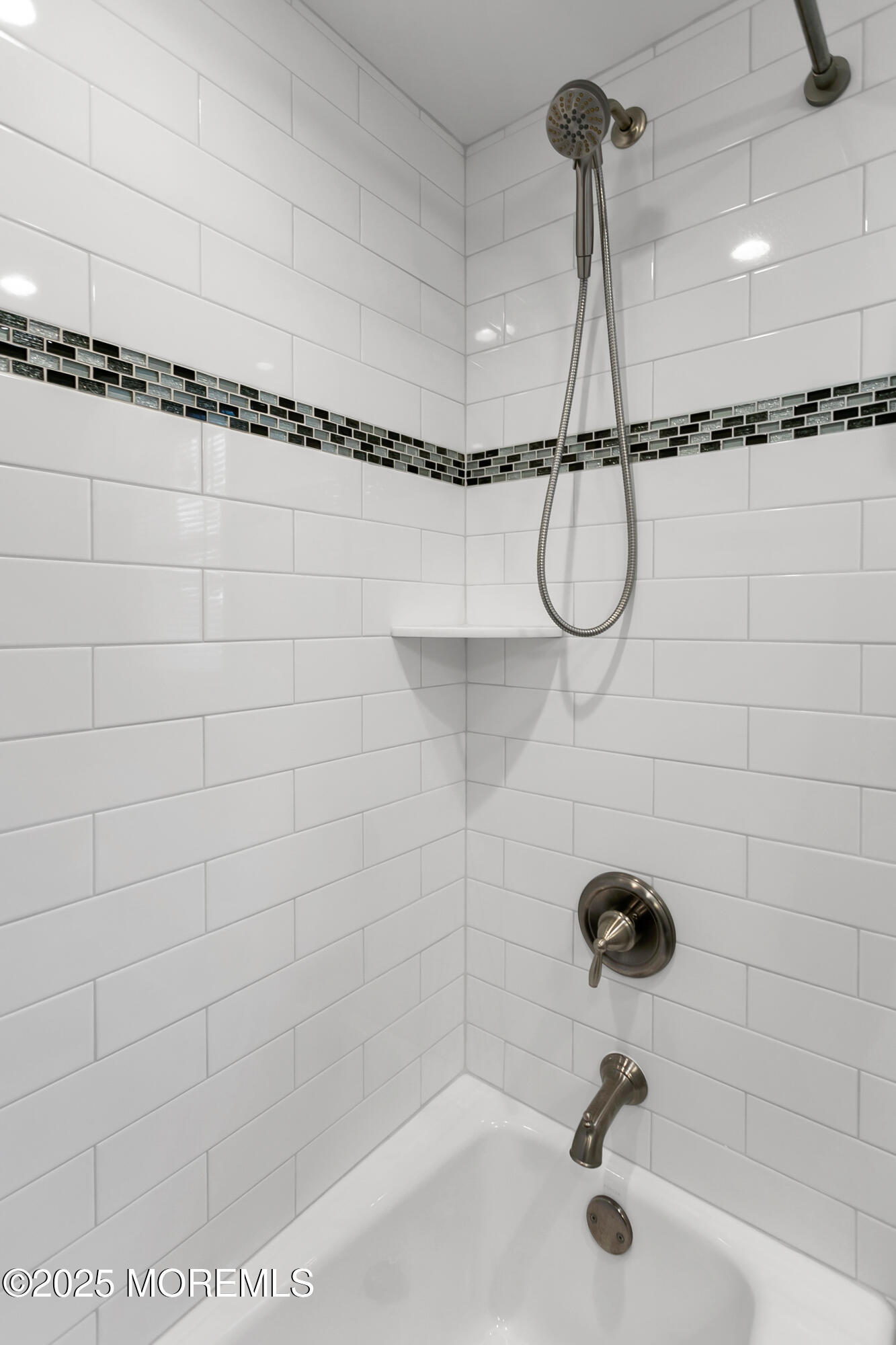 98 Tindall Road Middletown, NJ 07748 - Photo 21 of 49 98 Tindall Rd Middletown-print-008-021-4