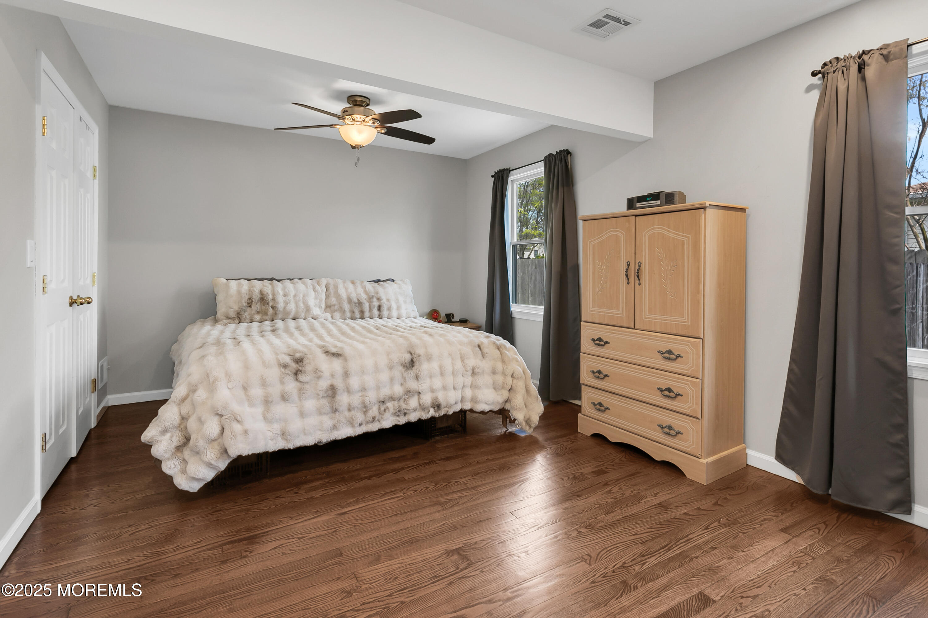 98 Tindall Road Middletown, NJ 07748 - Photo 22 of 49 98 Tindall Rd Middletown-print-009-011-4