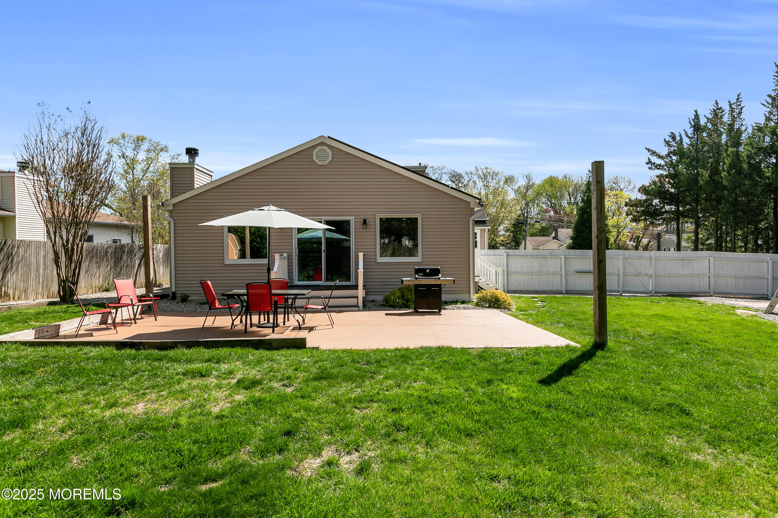 98 Tindall Road Middletown, NJ 07748 - Photo 40 of 49 98 Tindall Rd Middletown-print-047-051-4