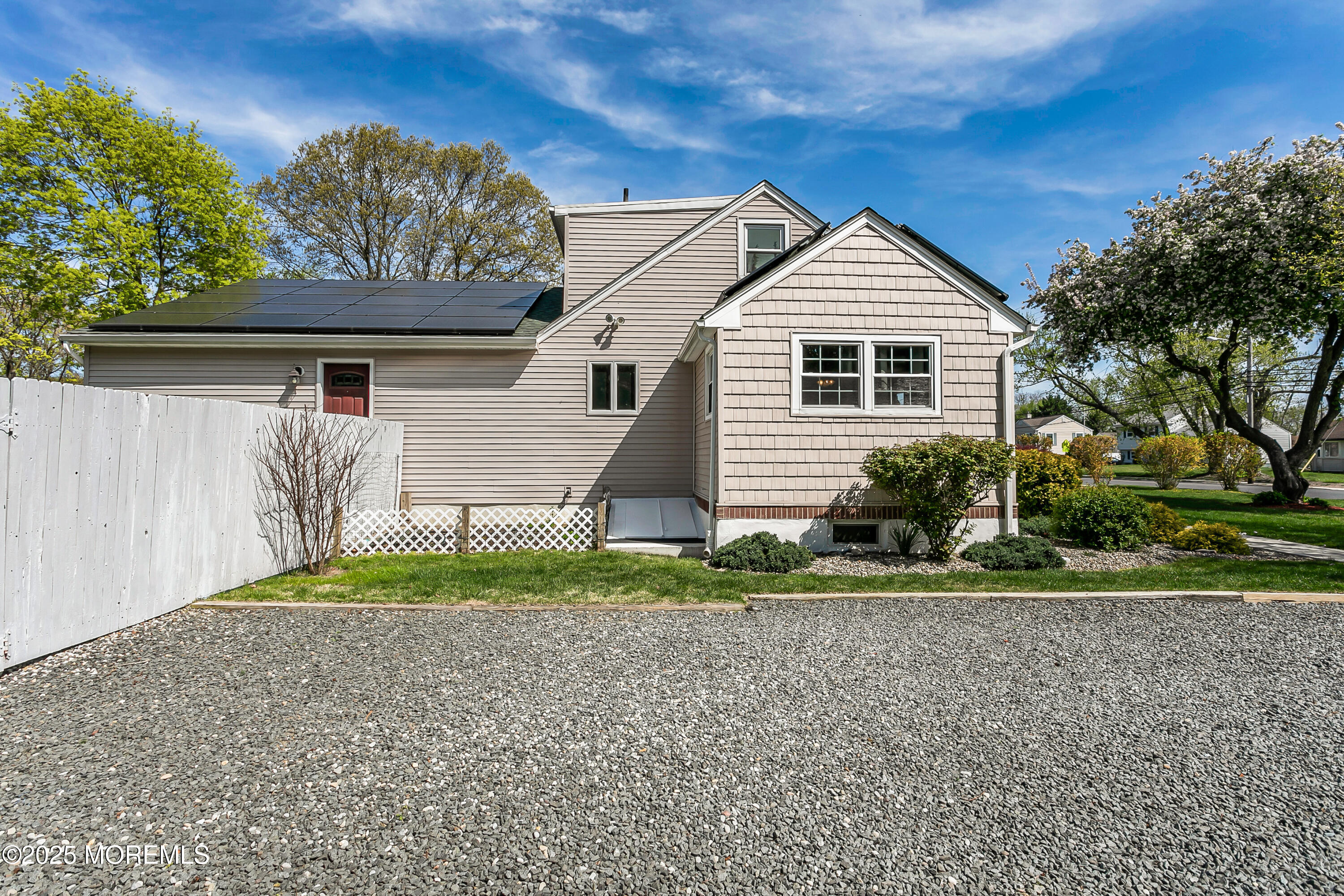 98 Tindall Road Middletown, NJ 07748 - Photo 45 of 49 98 Tindall Rd Middletown-print-054-062-4