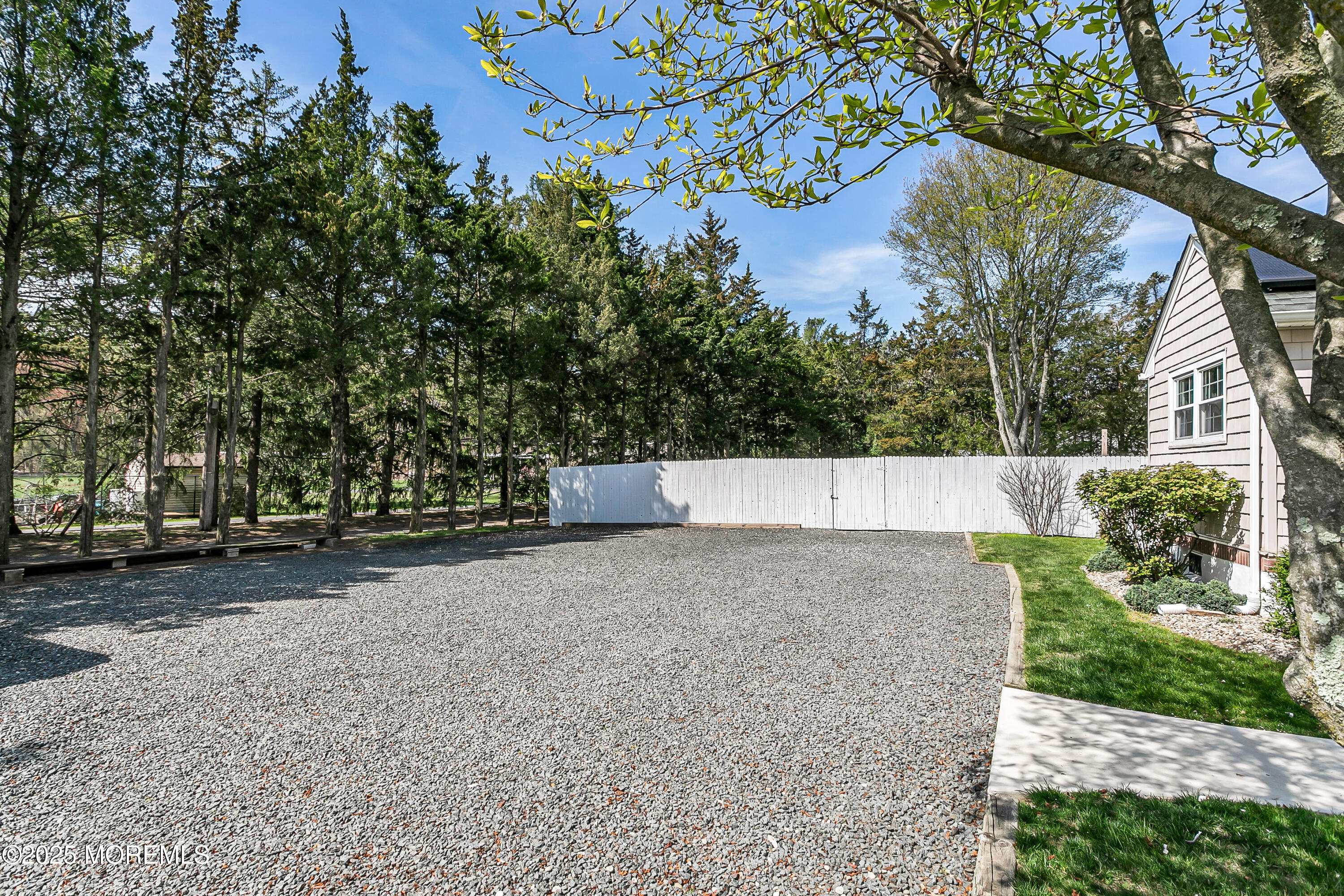 98 Tindall Road Middletown, NJ 07748 - Photo 47 of 49 98 Tindall Rd Middletown-print-061-014-4