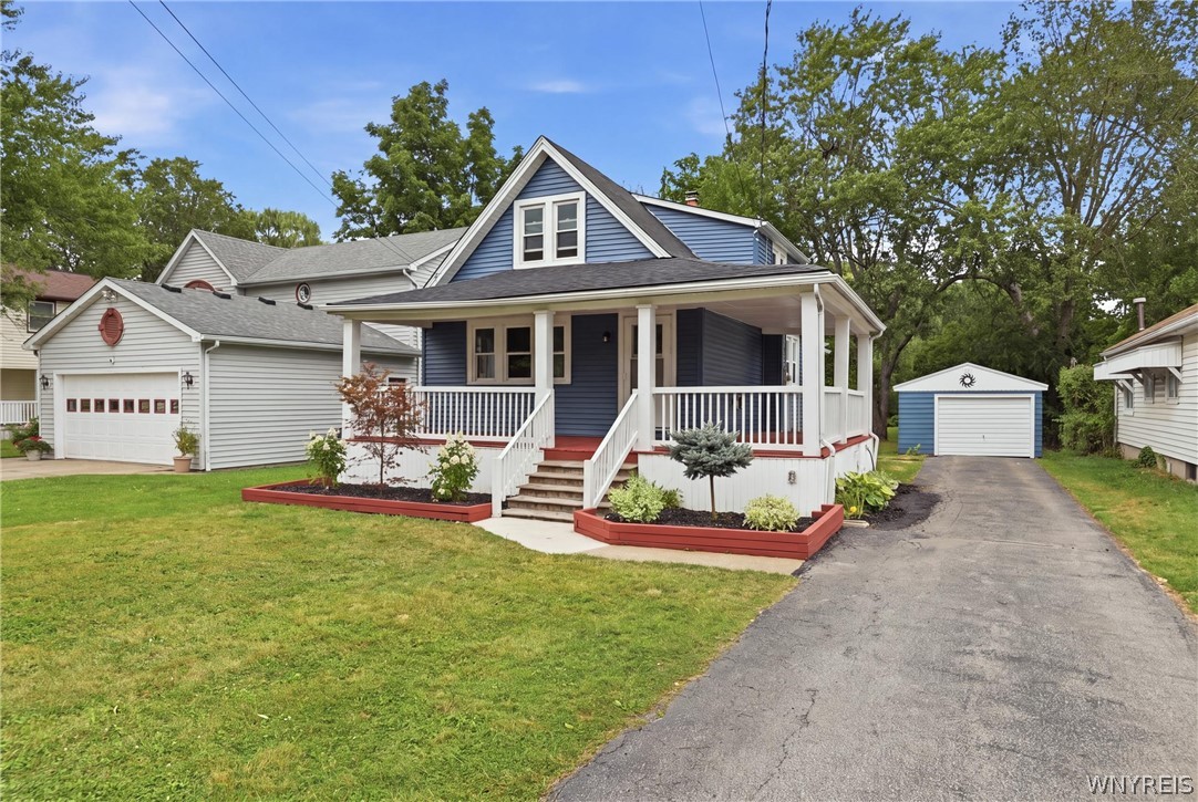 580 Longmeadow Road Amherst, NY 14226 - Photo 2 of 22